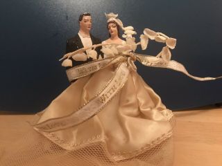 Vintage Bride And Groom Figurines