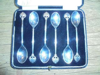 A Set Of Six Solid Silver Teaspoons In Case.  Lovely.