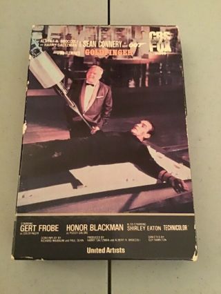 Goldfinger United Artists Vhs Big Book Box 007 Sean Connery Rare Cbsfox