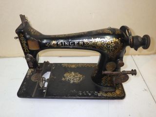 Antique Singer Manufacturing Co Ornate Sewing Machine Head Sew Old S/n B86682