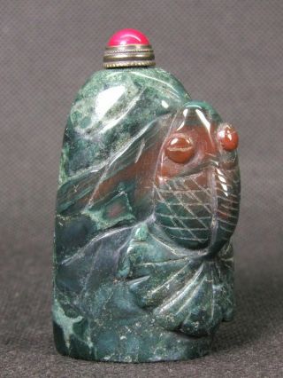 Chinese Goldfish Handwork Carved Natural Green Moss Agate Snuff Bottle