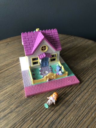 Vintage 1993 Polly Pocket Cozy Cottage Bluebird Incomplete 1 Doll