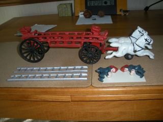 Antique Cast Iron Fireman Toy Horse Drawn Fire Engine Truck Carriage Wagon