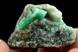 26g Natural Gem Emerald Beryl Crystal Rough Rare Mineral Specimens Yunnan China
