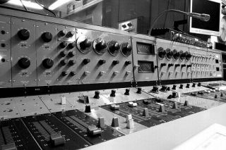 BBC pre amp very rare from R.  S.  A.  AM22 - AM9 - AM7 - EQ 920 3