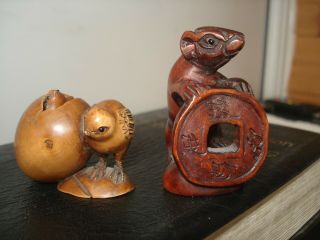 Netsuke Boxwood Figures Bird With Chick In Egg,  Rat With Coin Figure