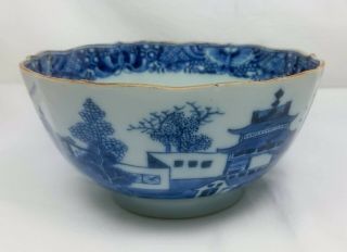 18th Century Kangxi Chinese Blue And White Hand Painted Porcelain Bowl A/f
