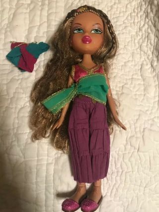 /combo Ship Yasmin Genie Magic Bratz Doll Rare Euc Looks Unboxed