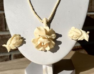 Antique Victorian Hand Carved Bovine Bone Rose Pendant Bead Necklace & Earrings