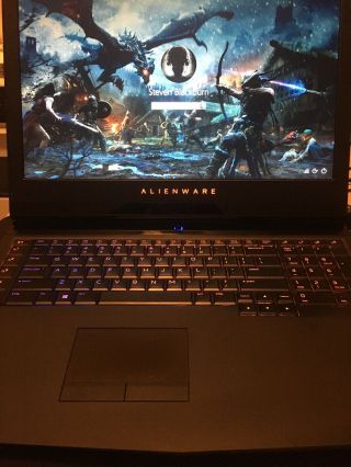 Gaming laptop alienware 17 r4 gtx 1070 (GAMES M.  2 SSDs @6GB/s RARELY) 2