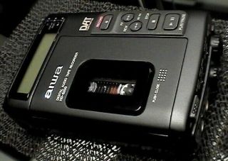 Aiwa HD - s200 Portable Digital Audio Tape.  Orignal Rare Classic 2