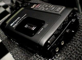 Aiwa HD - s200 Portable Digital Audio Tape.  Orignal Rare Classic 3