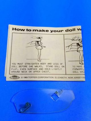 Topper Dawn Doll Stand & Instructions Minty Vintage 1970 