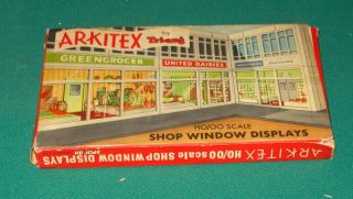 Tri - ang Spot - On Arkitex HO/OO scale very rare Shop Window Displays/Showrooms 3