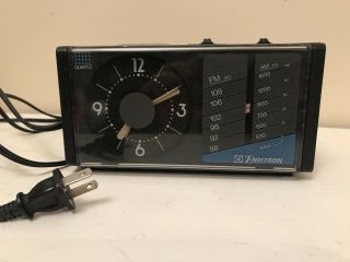 Emerson Vintage Clock Radio Quartz