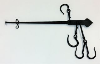 Antique Cast Iron 3 Hooks Hanging Scales - Meat \ Game \ Fish - 43 Cm (17 Ins)