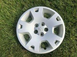 2005 - 07 Dodge Charger Magnum Hub Caps Wheel Covers Oem Ouq18trmaa Rare