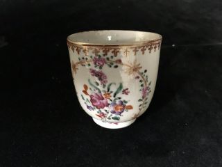 ANTIQUE CHINESE PORCELAIN FAMILLE ROSE TEA CUP QIANLONG QING dynasty 3