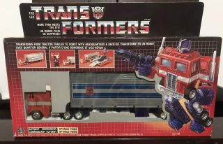 Vintage G1 Transformers Optimus Prime 1984 Canadian Version