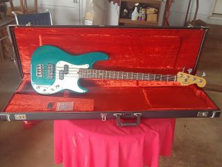 Fender Deluxe Series Precision Bass 1998 Rare Transparent Teal Color With Case