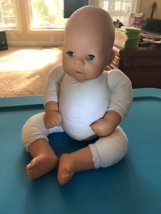 Vintage Zapf Creations 19 " Baby Doll Cloth Body Blinking Blue Eyes - Dated 2000