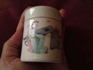 19th century antique Chinese Famille Rose Porcelain Cylinder Lidded pot Box 3