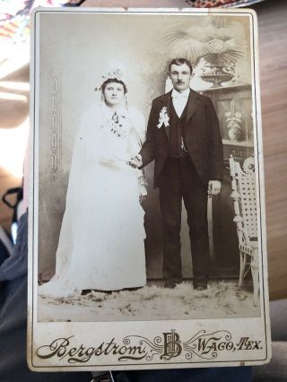 Rare 1890’s Cabinet Card Photo Peter Golla & Wife Of San Antonio / Waco Texas