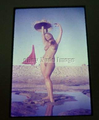 Vintage 35mm Slide Nude Diane Webber Holding Hat On Beach 1960 
