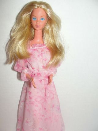 1978 Kissing Barbie in Dress 2