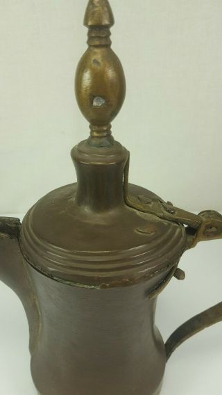ANTIQUE HAND CRAFTED BRASS TURKISH DALLAH COFFEE POT 3