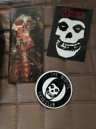 Misfits 4 CD Coffin box set rare OOP booklet Fiend Club Pin Danzig 2