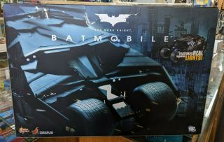Hot Toys Mms69 Batmobile From The Dark Night 1/6 Scale (the Tumbler)