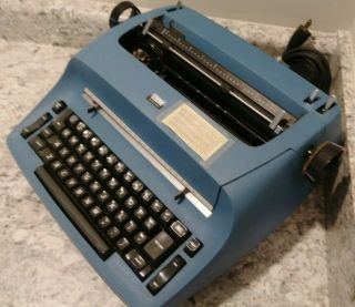 Vintage 1976 Ibm Selectric Electric Typewriter Model 72 Rare Blue/ Read