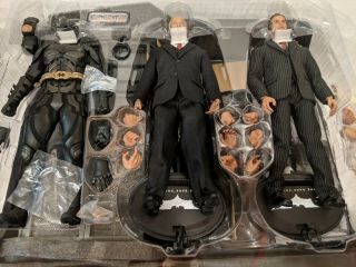 Hot Toys The Dark Knight Batman Armory w/ Bruce Wayne & Alfred 1/6 (MMS236) 2