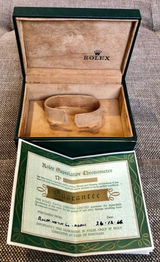 A RARE ROLEX SUBMARINER WATCH BOX AND BOOKLET DATED 1964 2