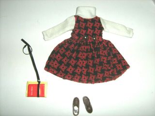 Vintage Tressy Sister Toots Cricket Doll Schooldays Dress With Books Shoes