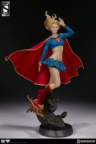 1/4 Premium Format Supergirl Sideshow Collectibles Exclusive 3002641