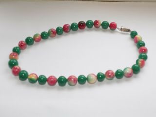 Chinese Hand Carved Green/coloured Jade Bead Necklace Silver Clasp 95 Gm