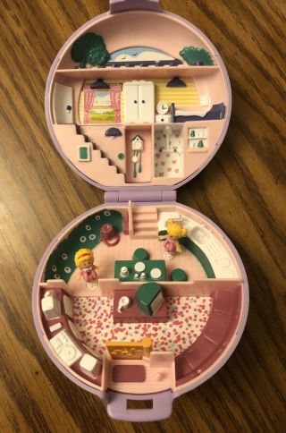 Vintage 1989 Polly Pocket “Polly ' s Studio Flat” Compact - COMPLETE 3