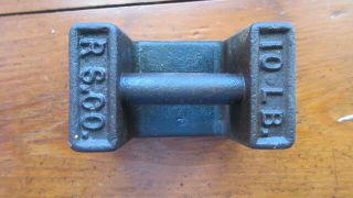 R.  S Co Richardson Scale 10 Lb Weight 10 Cast Iron Grip Handle Antique Vtg Ci