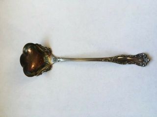 Antique Vintage Silverplate Wm Rogers & Son Aa Small Gravy Ladle Scalloped Spoon