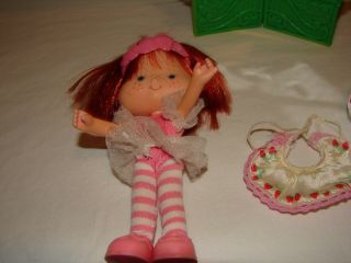 Vintage Strawberry Shortcake Ballerina Doll with Accessories 3