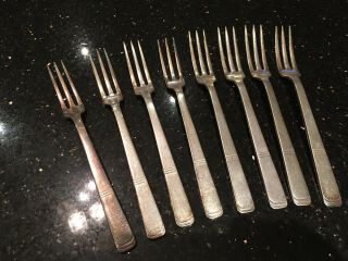 Set Of 8 X 7.  75 " Silver Plate Walker & Hall Art Deco Forks Nile Pattern