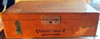 Antique Athletic Club Queens No 2 Mild Havana Mild Cigar Box Locking Clasp (12) ^ 2