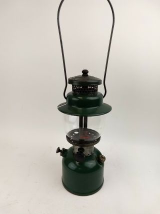 Vintage 1945 Coleman " Green " Lantern No.  242c Dated 11/5 Collector/restore