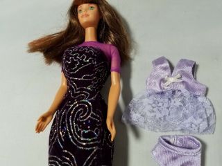 Vintage Barbie Doll 1966 Retro Mod Auburn Hair Bangs W/2 Dress & Purple Outfits 3