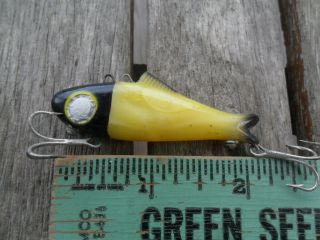 Vintage Fishing Lure Doug English Bingo - Texas - Yellow Pearl Black Head