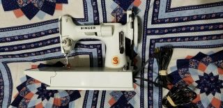 Rare 1960s Singer 221k White Featherweight Portable Sewing Machine Ready To Sew