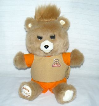 Teddy Ruxpin 2017 Story Time Bear Pre - Owned 17 "