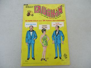 Laugh In Paper Doll Book Rowan & Martin’s Tv Tie Goldie Hawn Vintage 1969